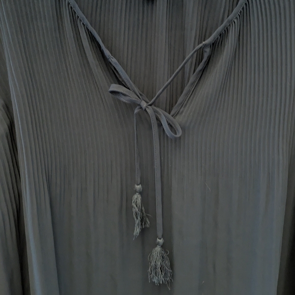 Daniel Rainn Forest Green Crinkle Long Sleeve Blouse Small - Picture 3 of 5